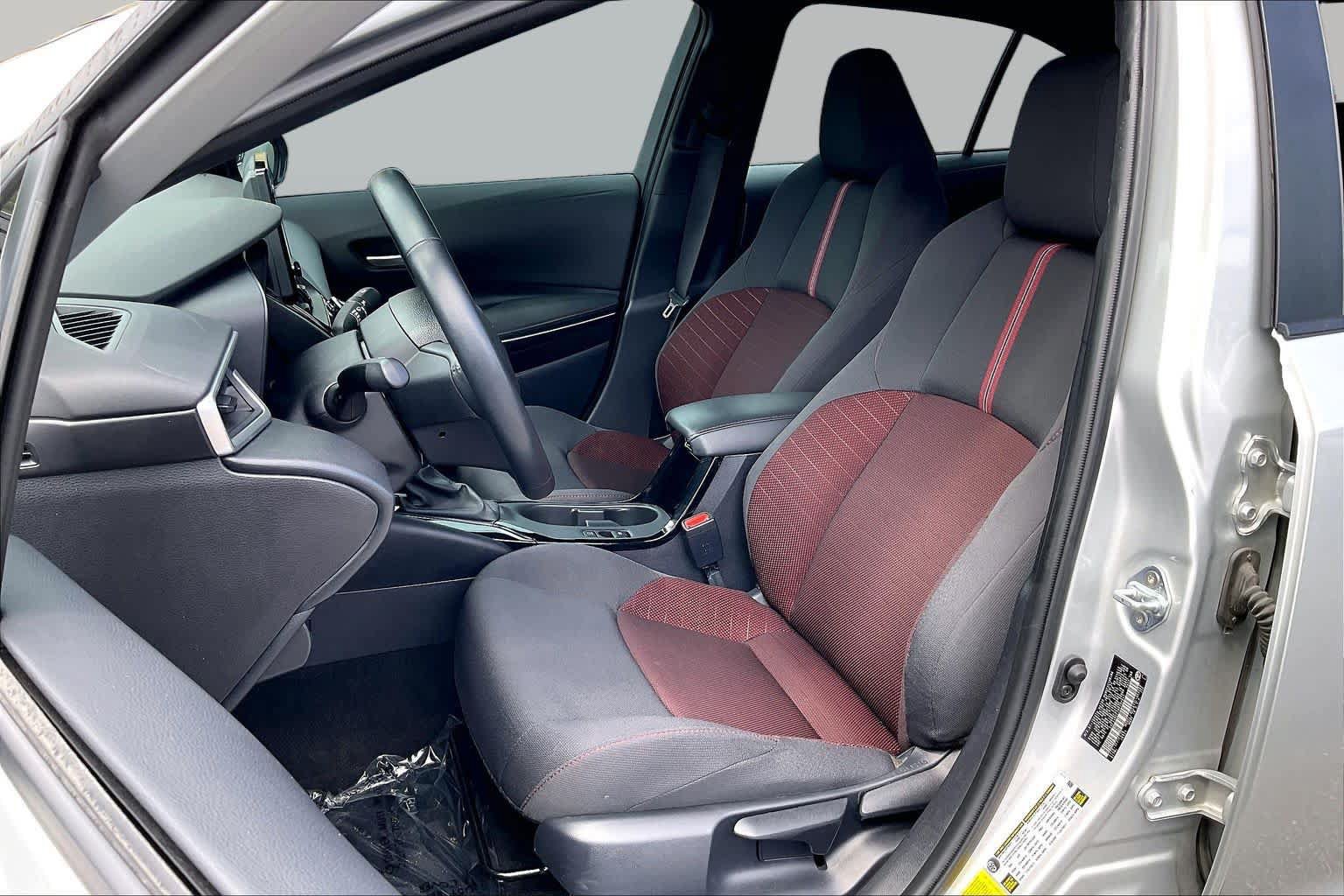 Used 2024 Toyota Corolla SE FWD image 24