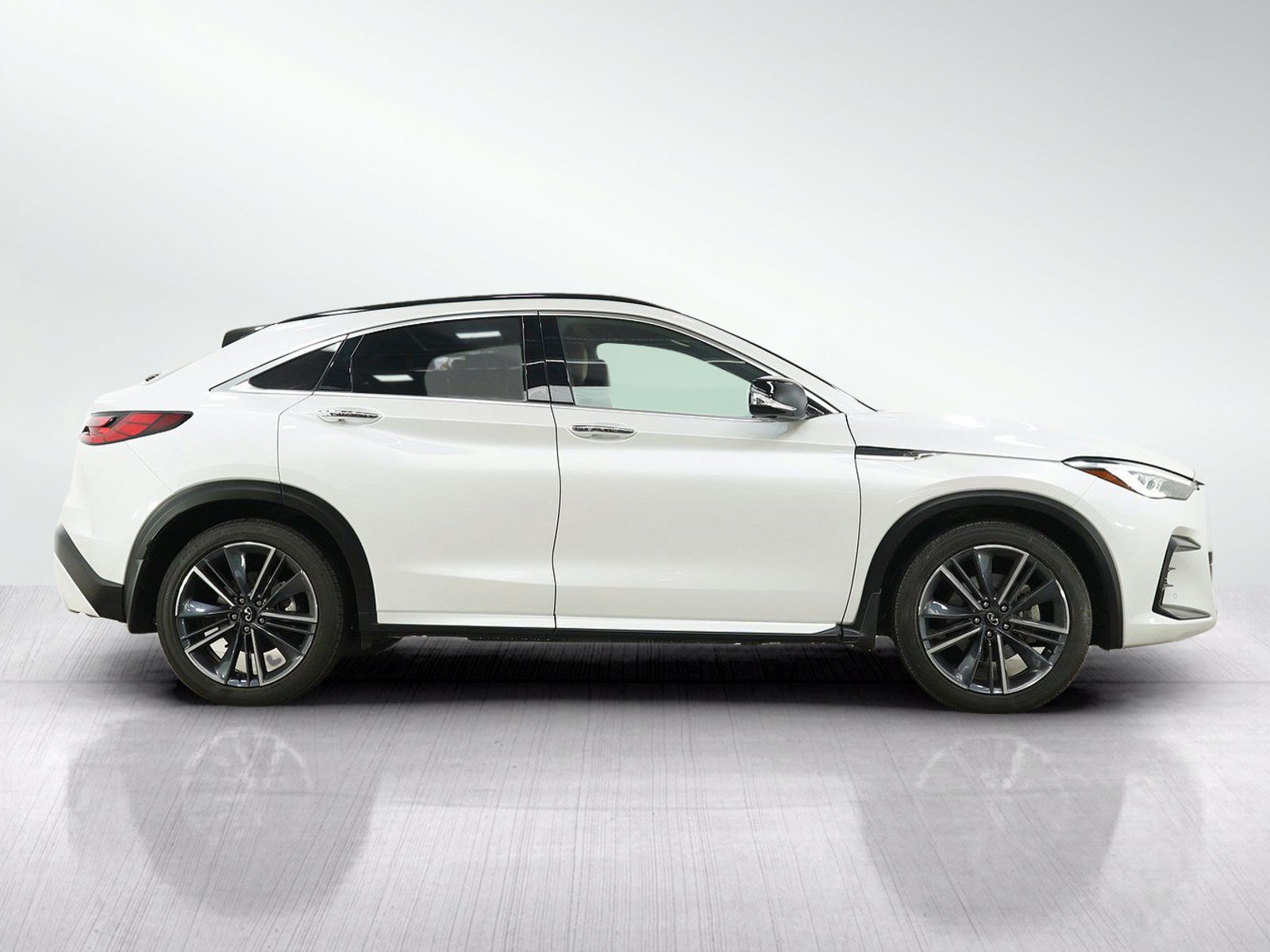 Used 2025 INFINITI QX55 Sensory w/ Lighting Package AWD/4WD image 6