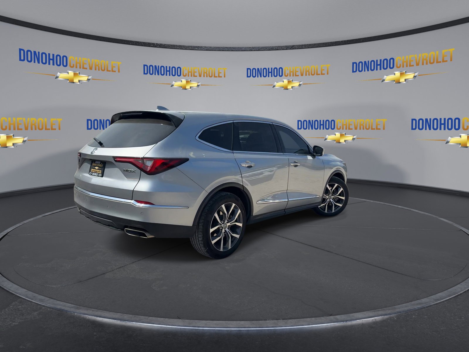 Used 2023 Acura MDX FWD w/ Technology Package image 11
