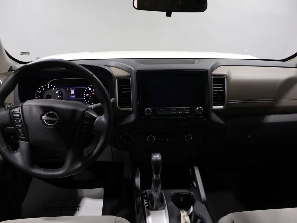 Used 2024 Nissan Frontier SV w/ SV Convenience Package AWD/4WD image 17