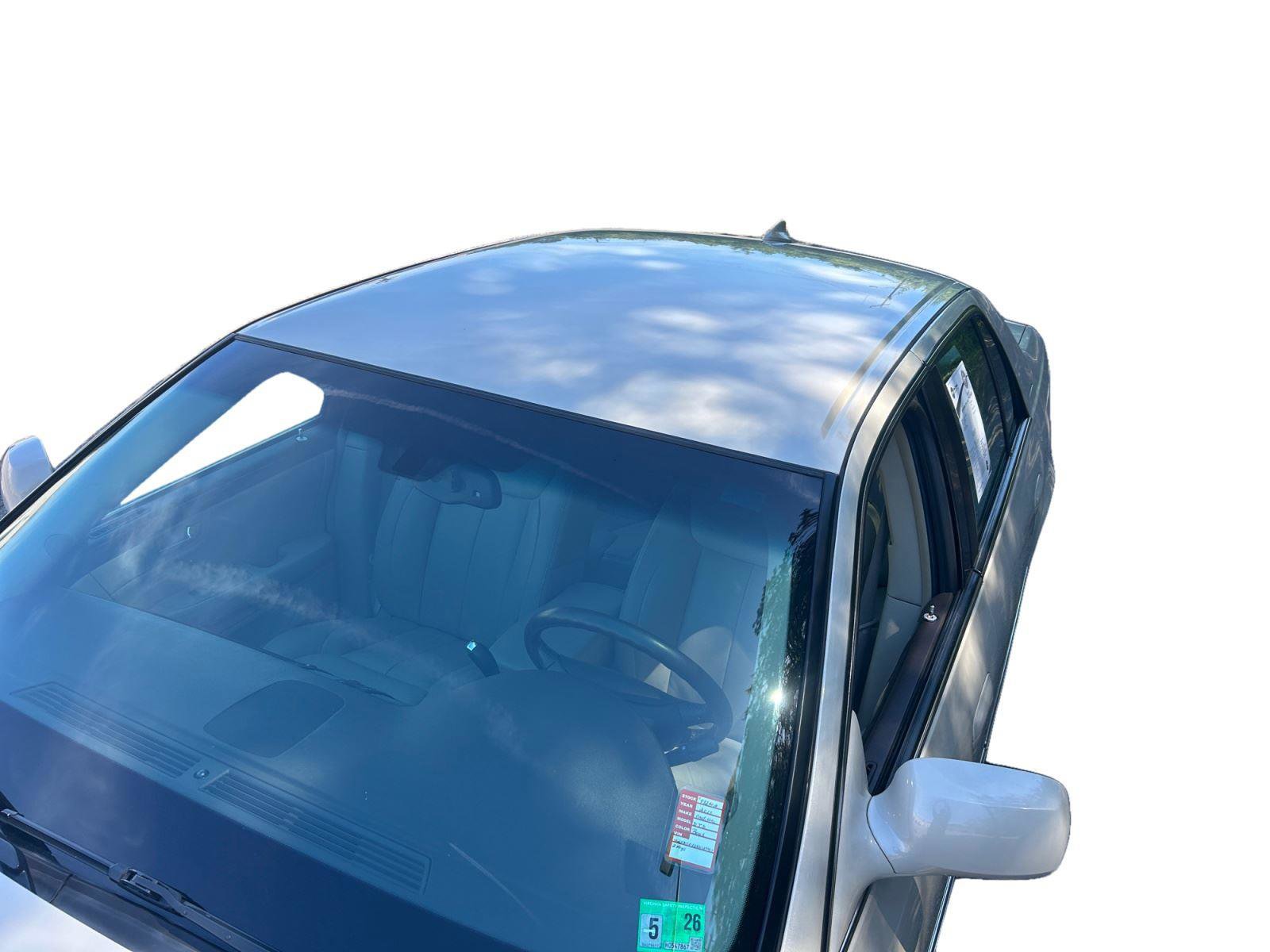 Used 2010 Cadillac DTS FWD image 14