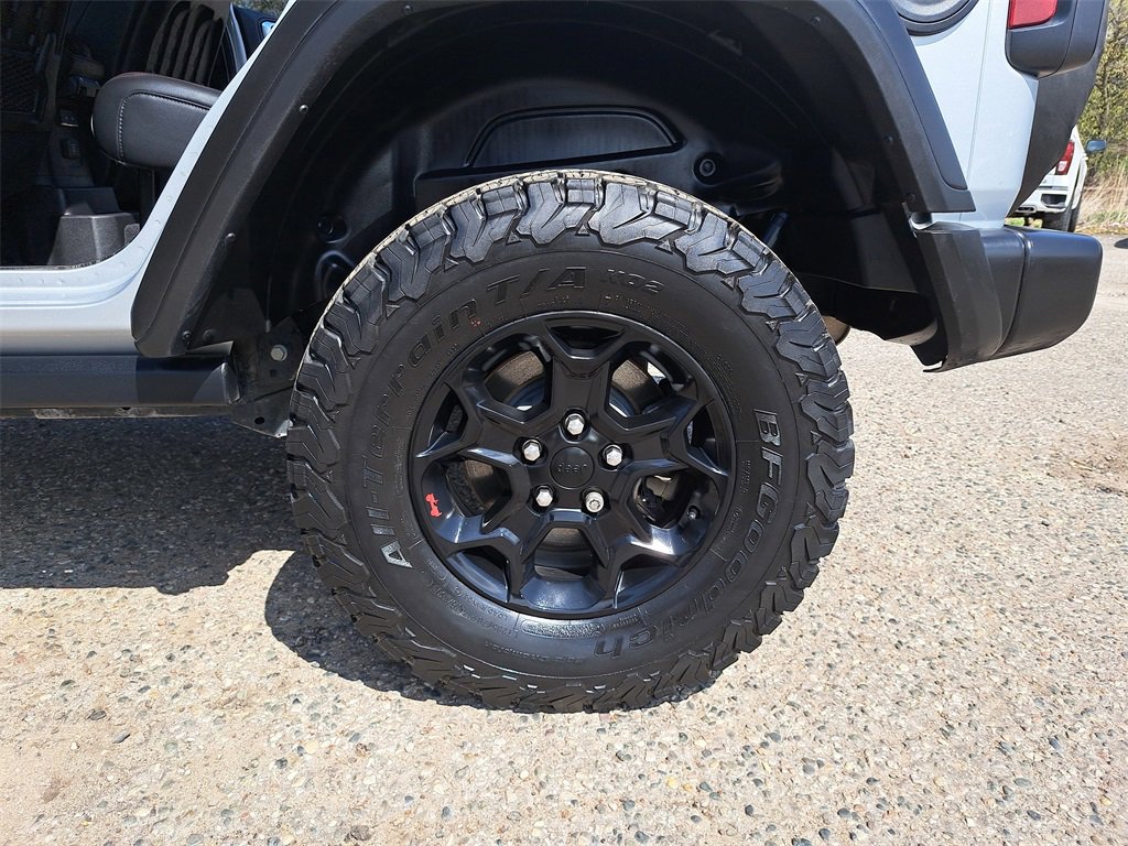 Used 2023 Jeep Wrangler Unlimited Rubicon w/ Cold Weather Group image 26