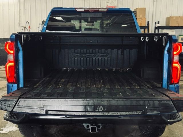 Used 2023 Chevrolet Silverado 1500 ZR2 w/ Technology Package image 14