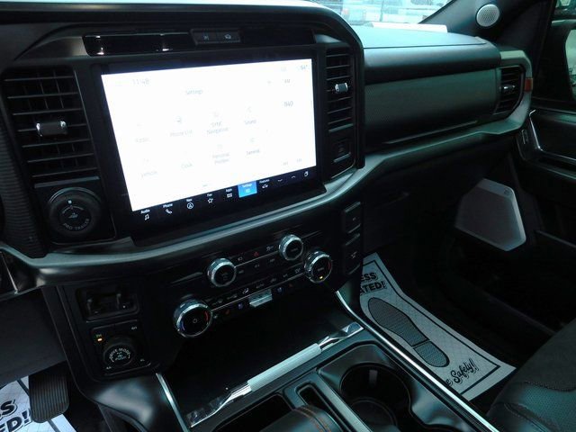 Used 2025 Ford F150 Raptor image 32