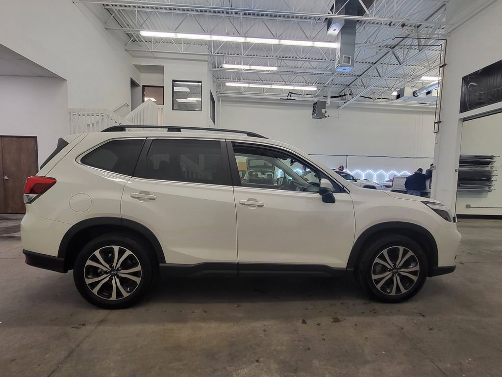 Used 2020 Subaru Forester Limited w/ Popular Package #3 image 3