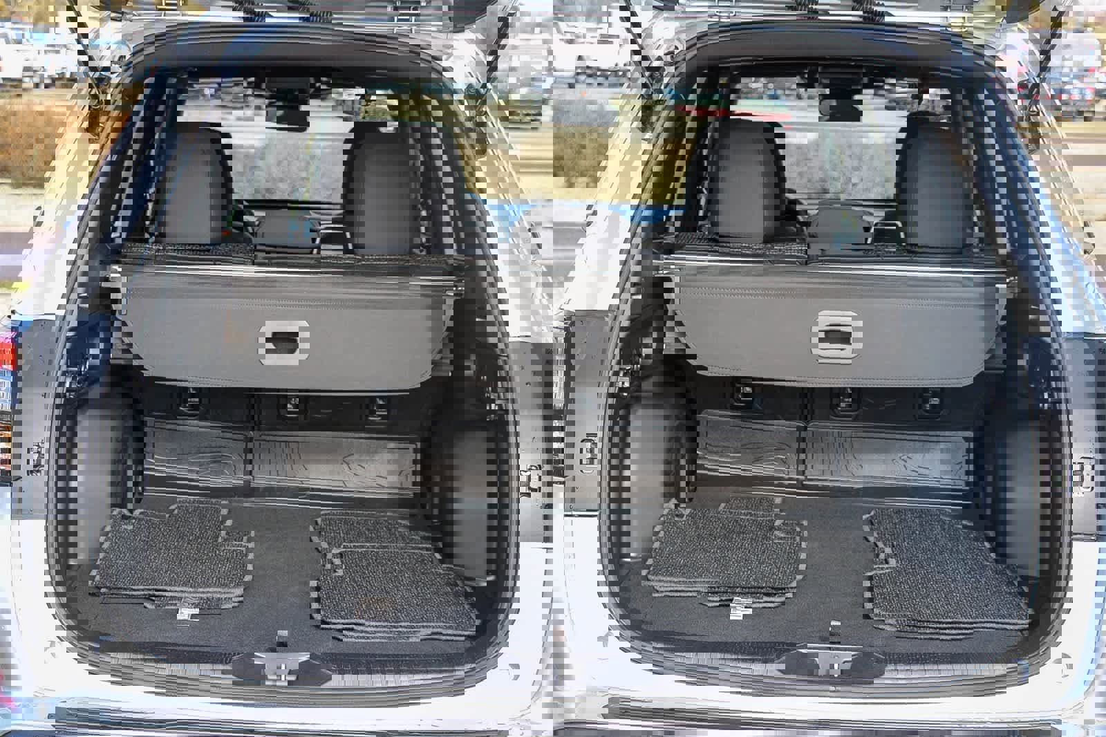 Used 2025 Subaru Forester Premium image 25