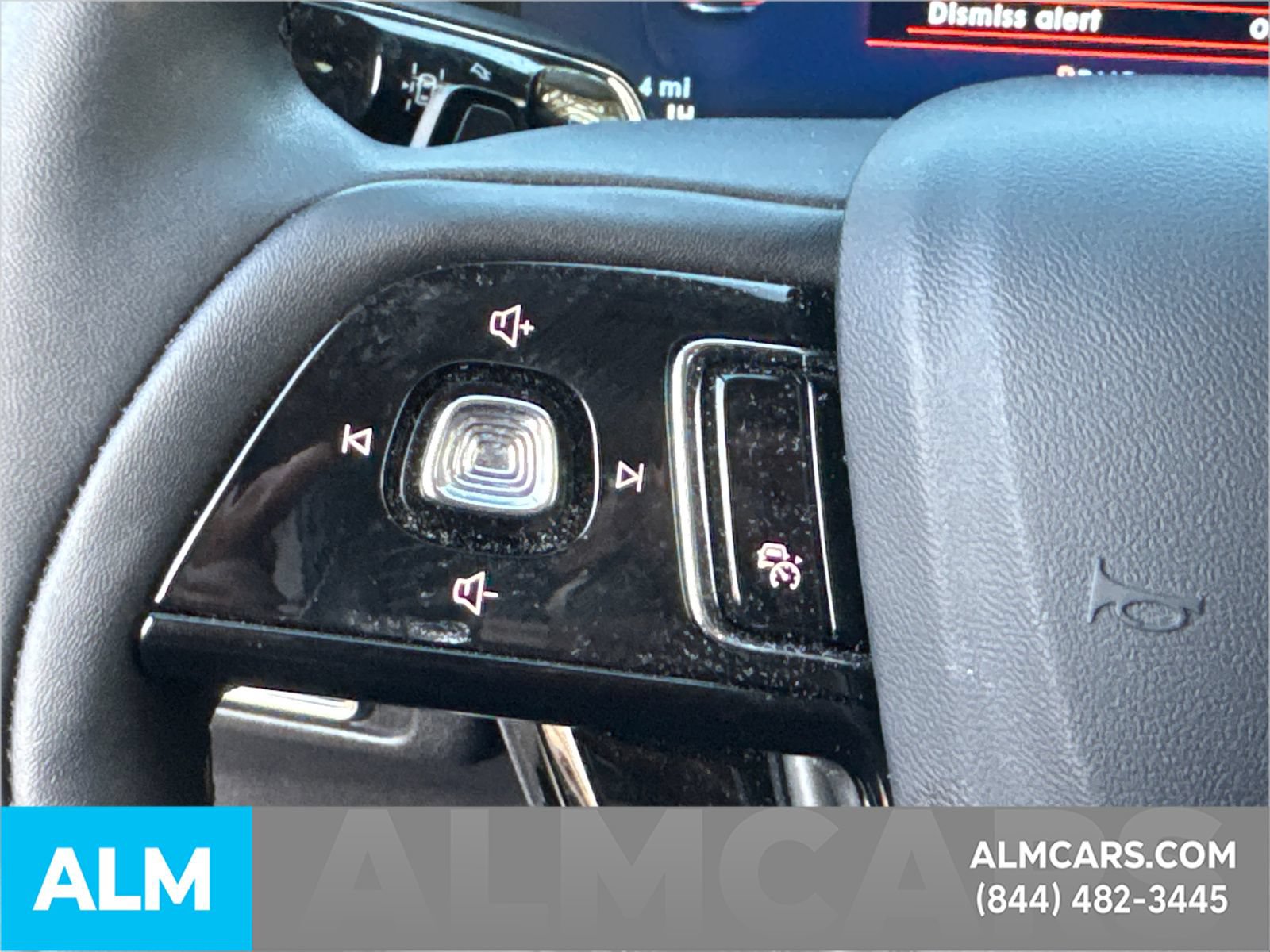 Used 2024 Lincoln Corsair AWD image 30
