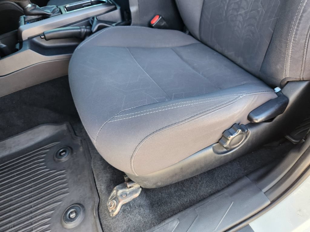 Used 2019 Toyota Tacoma TRD Sport AWD/4WD image 21