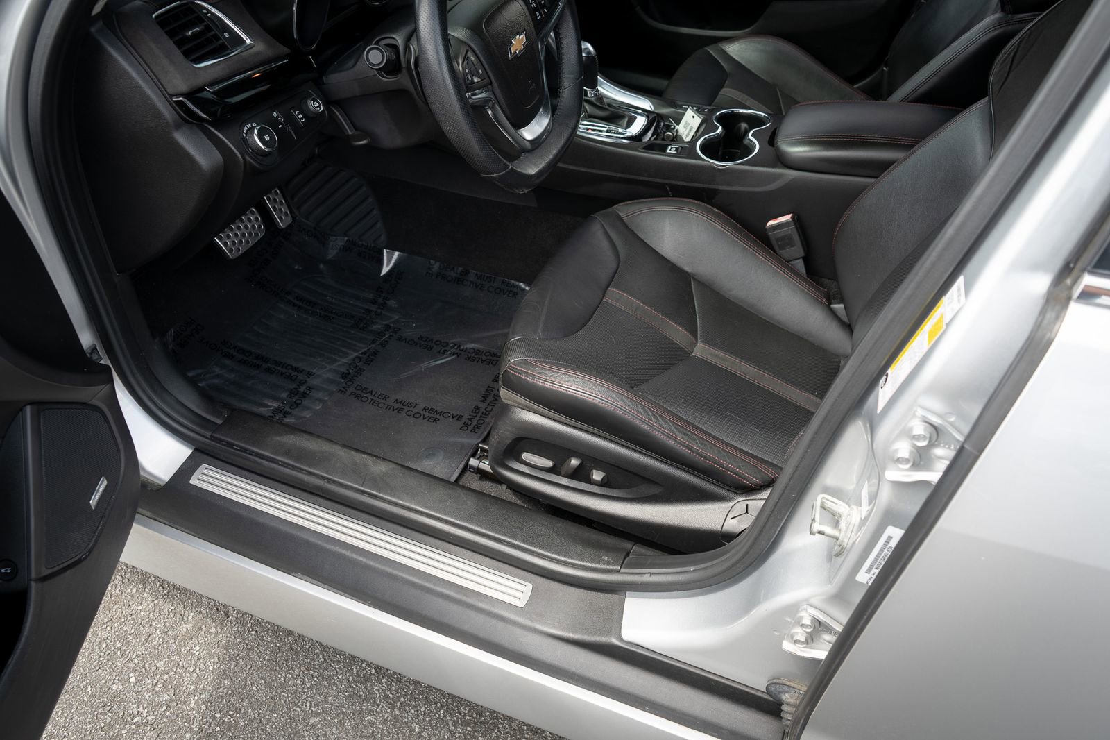 Used 2014 Chevrolet SS image 17