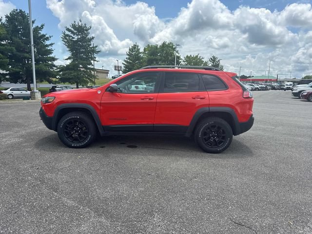 Used 2021 Jeep Cherokee Trailhawk AWD/4WD image 8