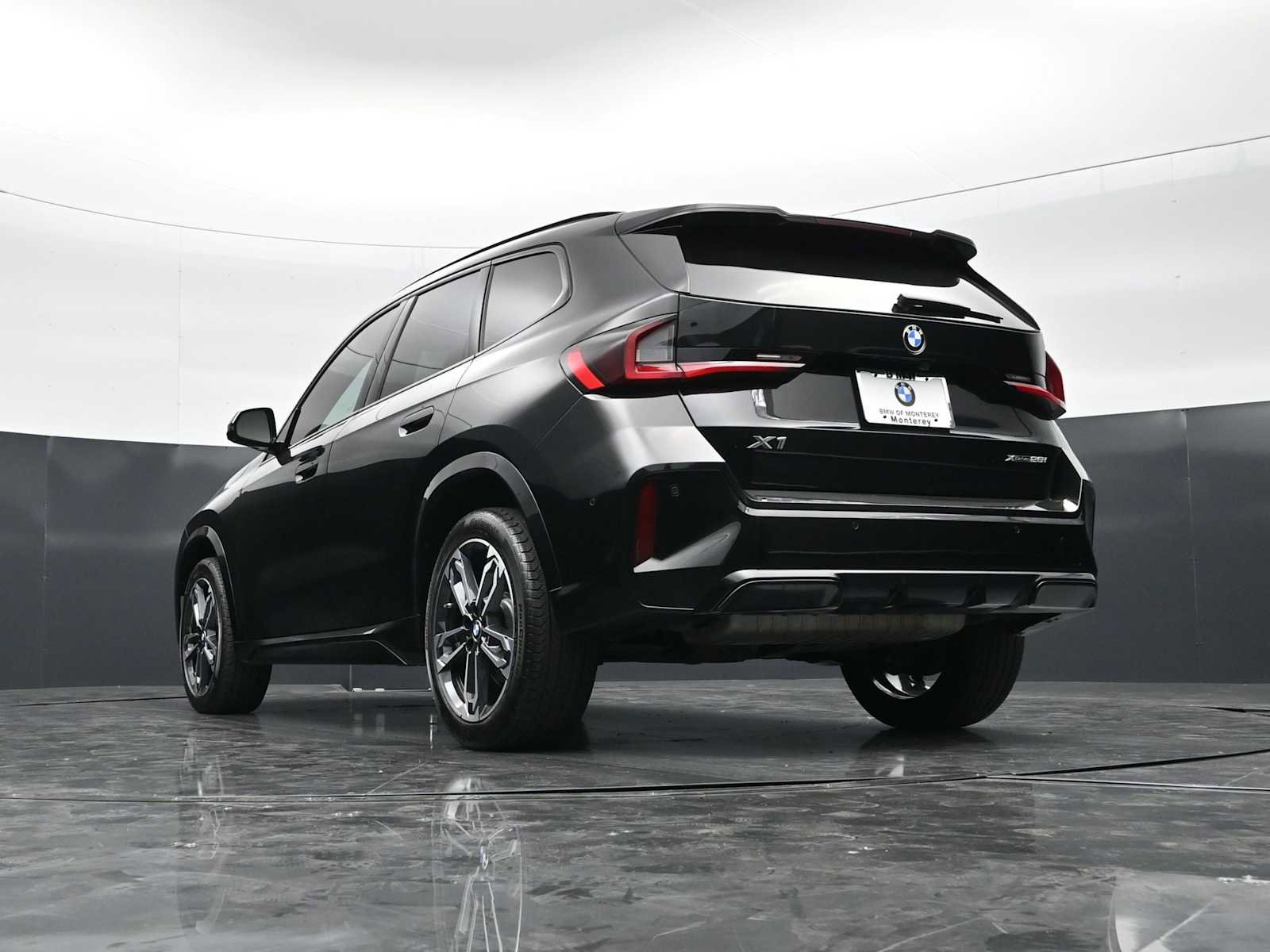 Certified 2023 BMW X1 xDrive28i w/ Premium Package image 31