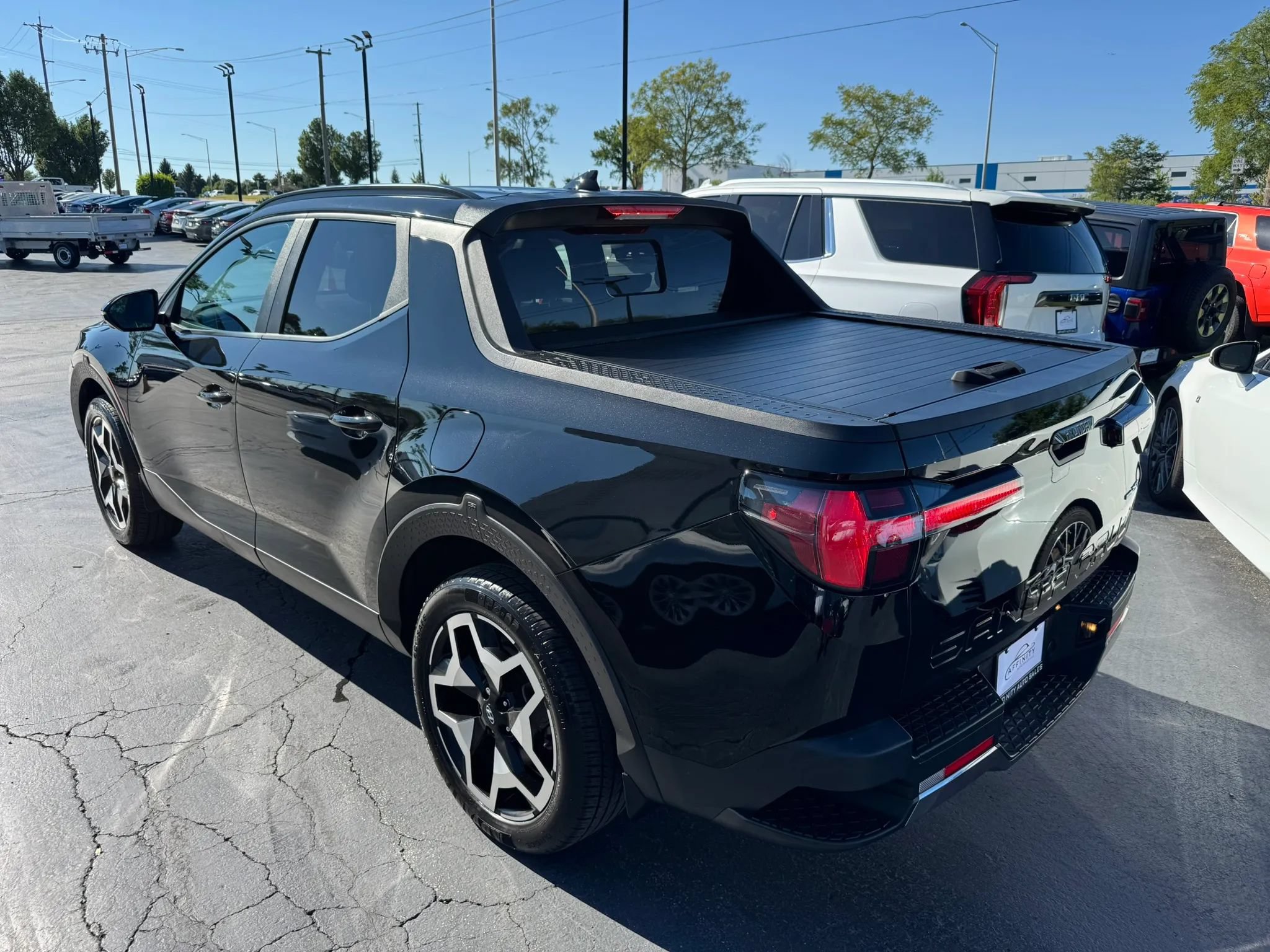 Used 2022 Hyundai Santa Cruz Limited AWD/4WD image 7