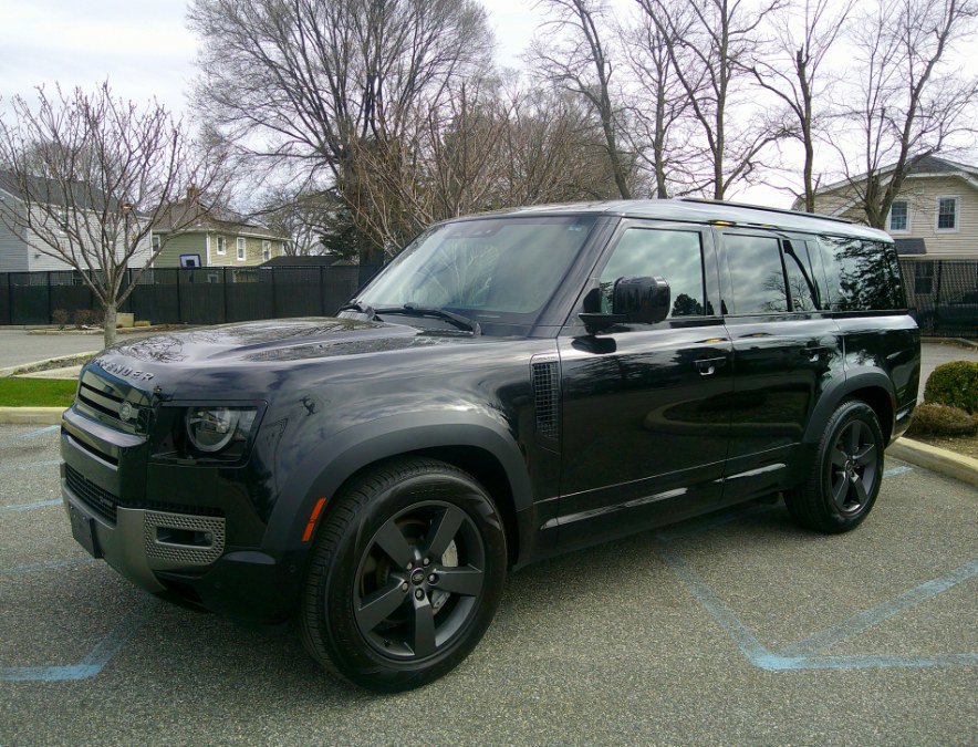 Used 2023 Land Rover Defender 130 X-Dynamic SE image 56