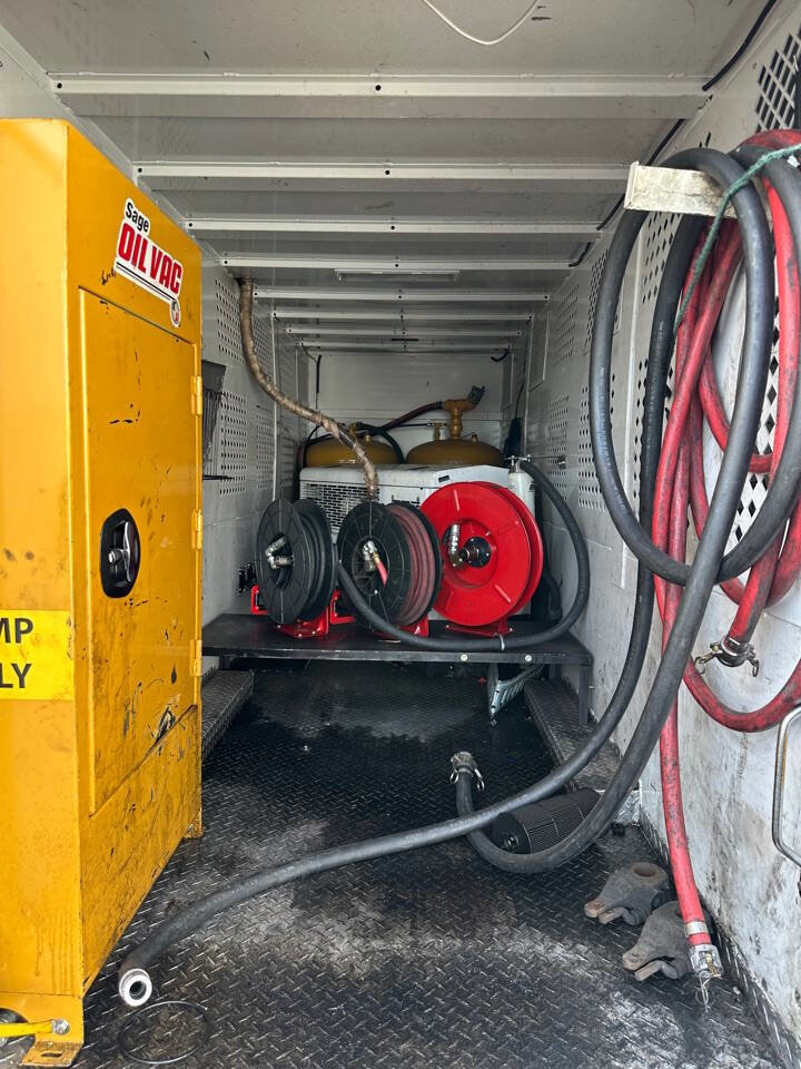 Used 2017 Mercedes-Benz Sprinter 3500 w/ Suspension Package II image 26