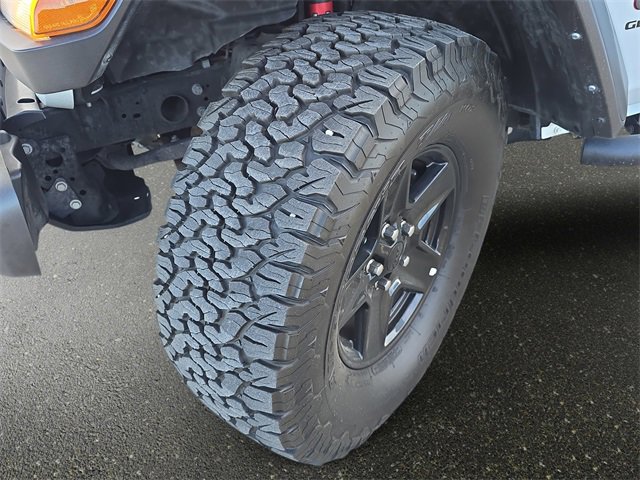 Used 2022 Jeep Gladiator Rubicon w/ Cold Weather Group image 34