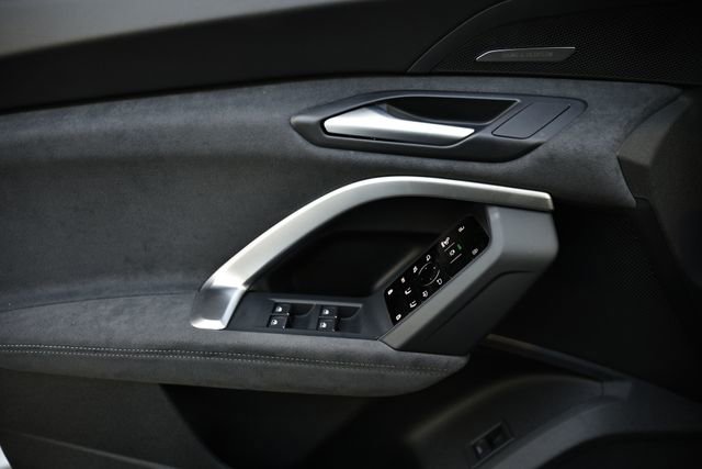 New 2026 Audi SQ5 Premium Plus AWD/4WD image 15