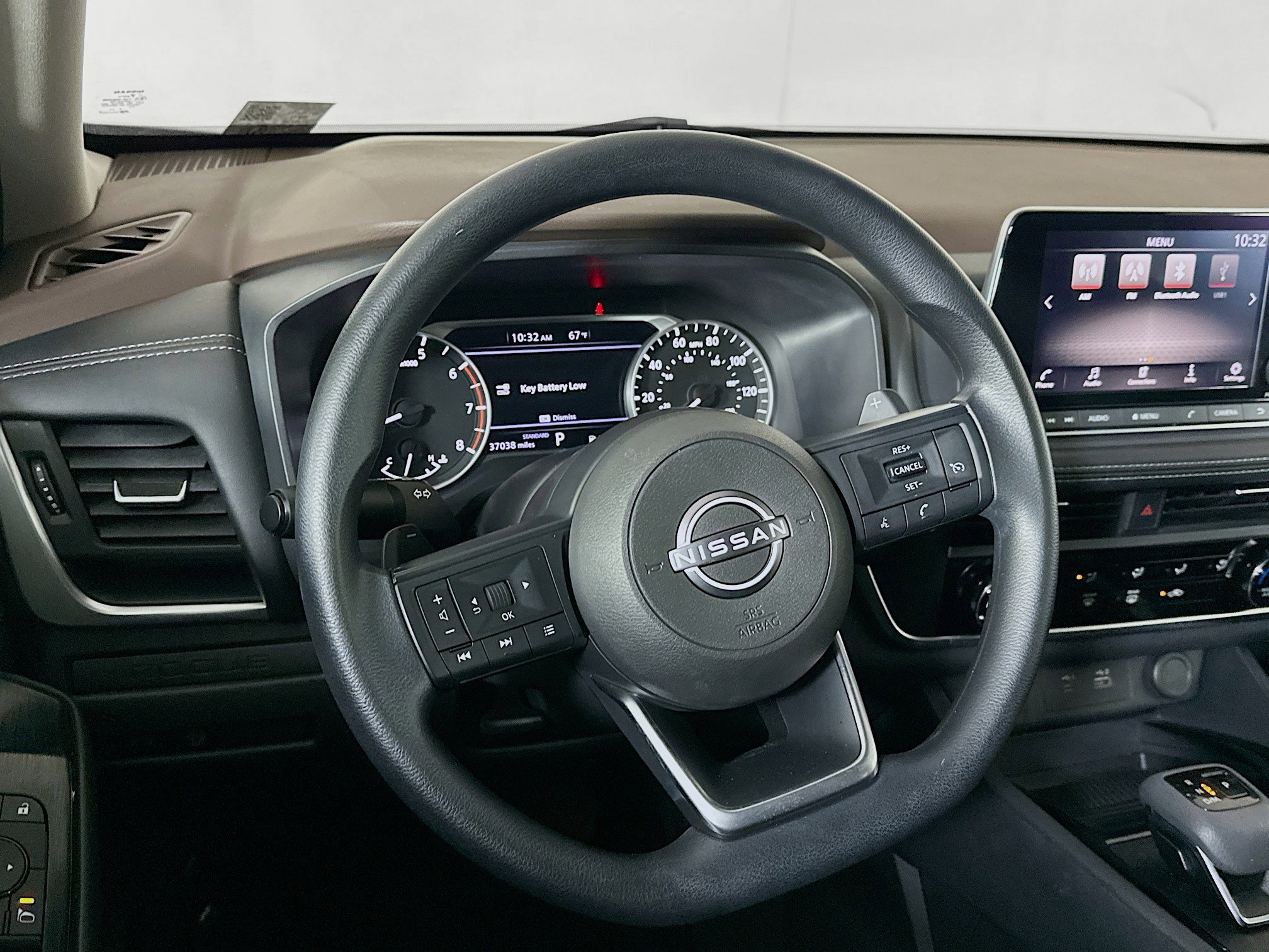 Used 2023 Nissan Rogue S image 18