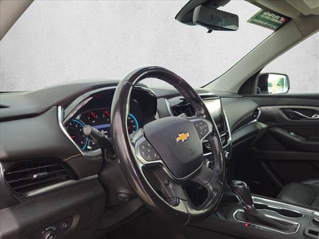 Used 2020 Chevrolet Traverse Premier w/ Redline Edition FWD image 9