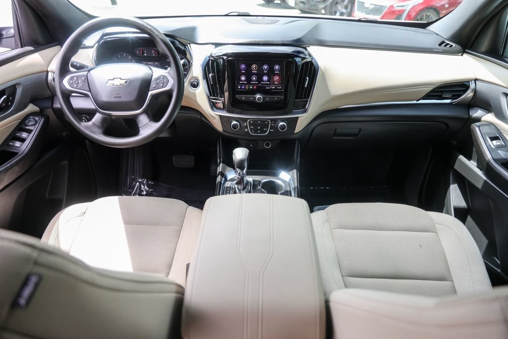 Used 2023 Chevrolet Traverse LS w/ Safety Package FWD image 27