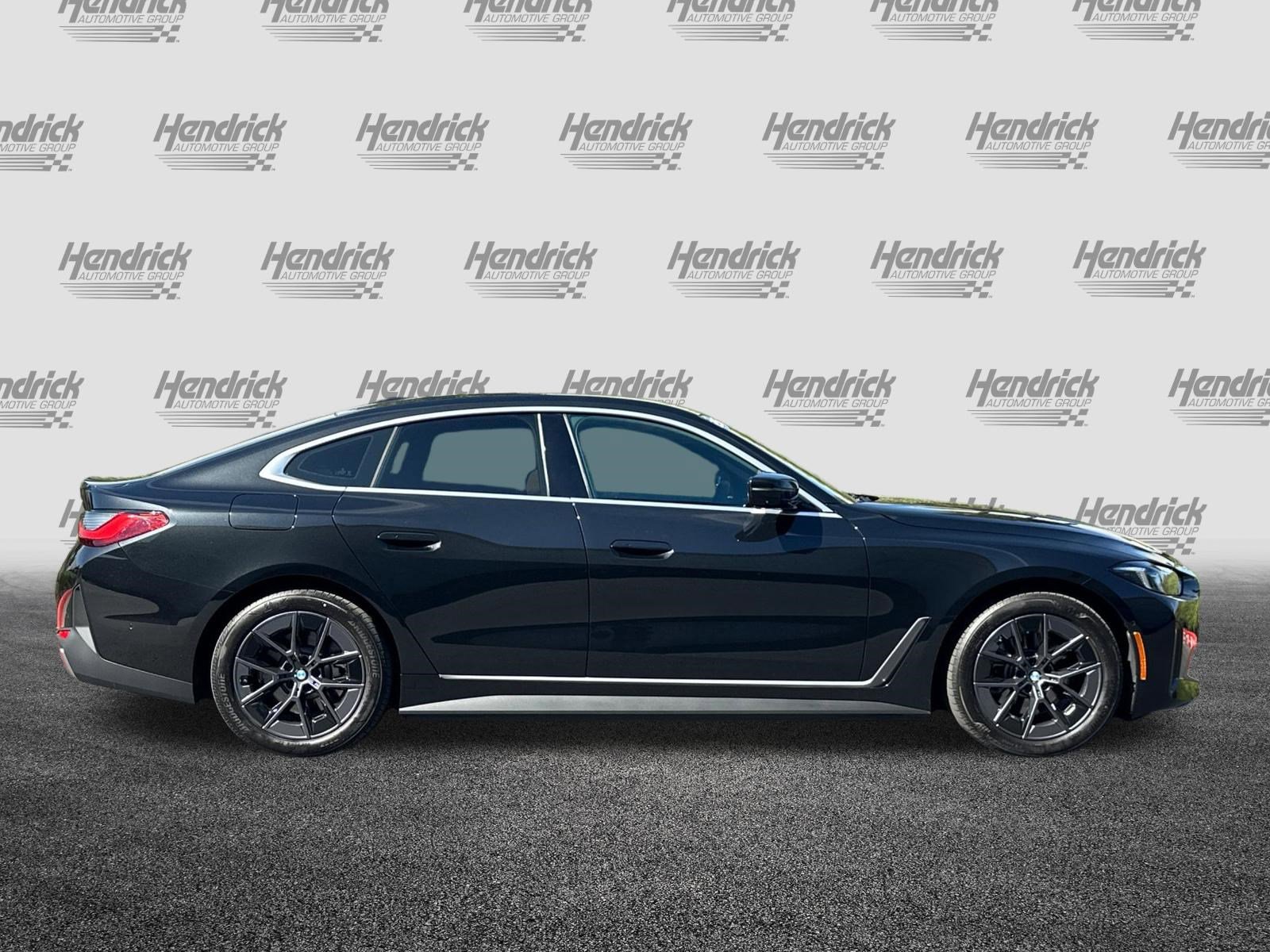 Used 2025 BMW i4 eDrive40 image 3