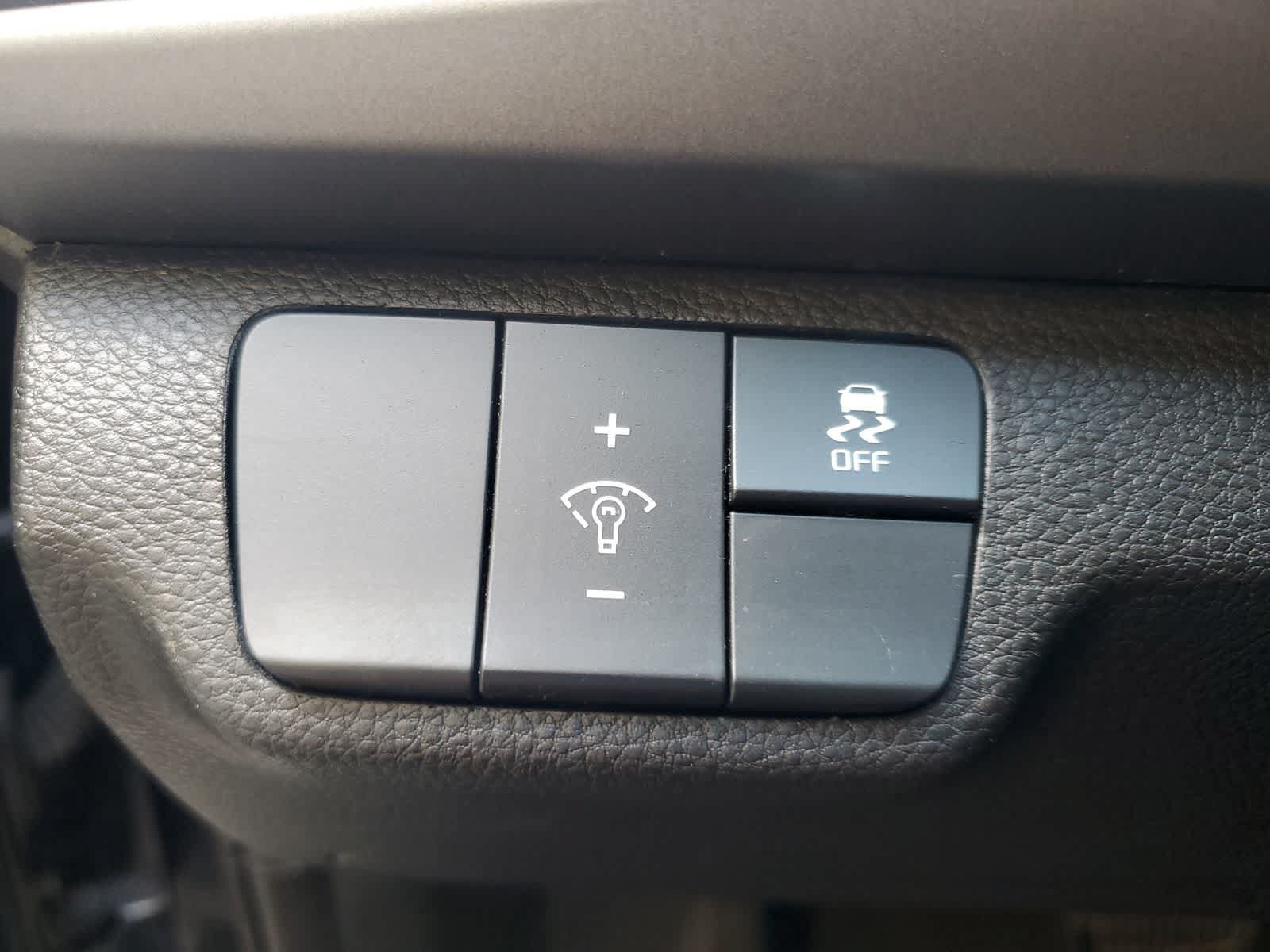 Used 2023 Kia Rio S FWD image 19