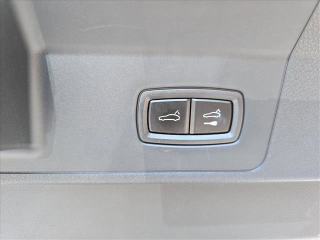 Used 2025 Porsche Panamera 4 AWD/4WD image 13