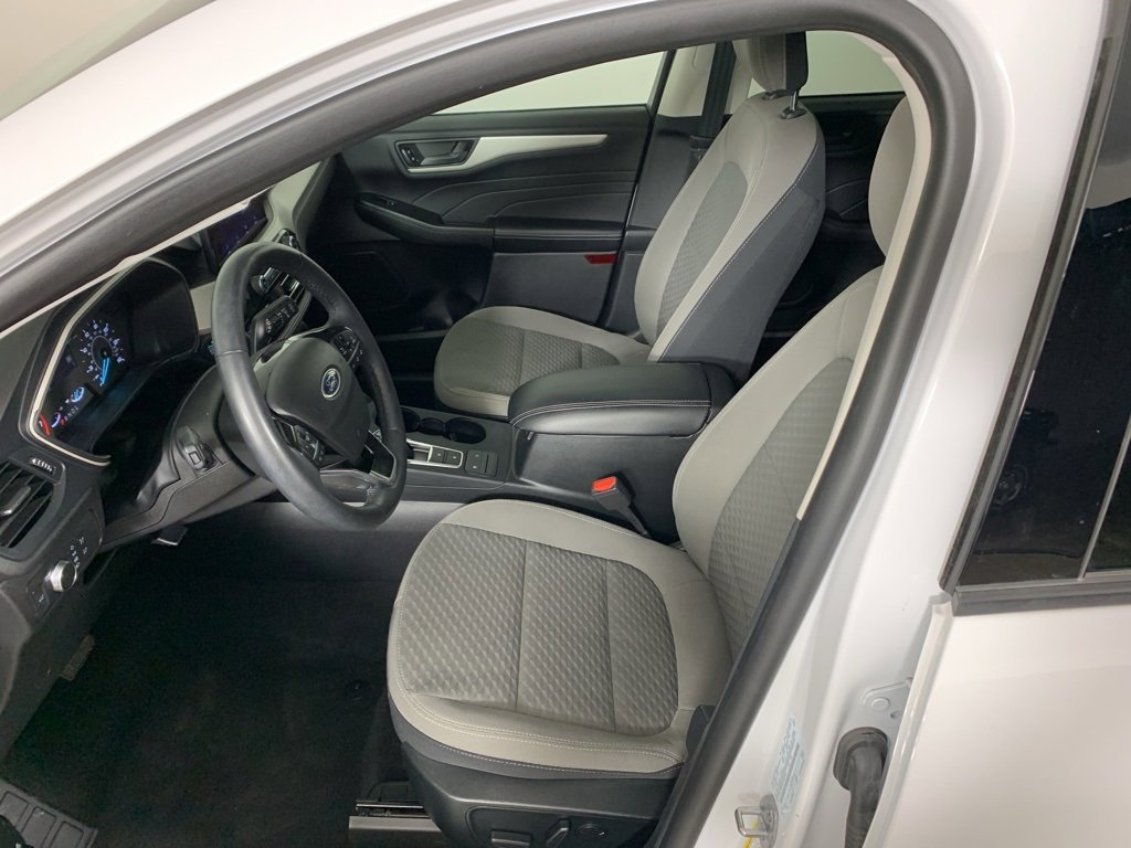 Used 2022 Ford Escape SE w/ Convenience Package image 28