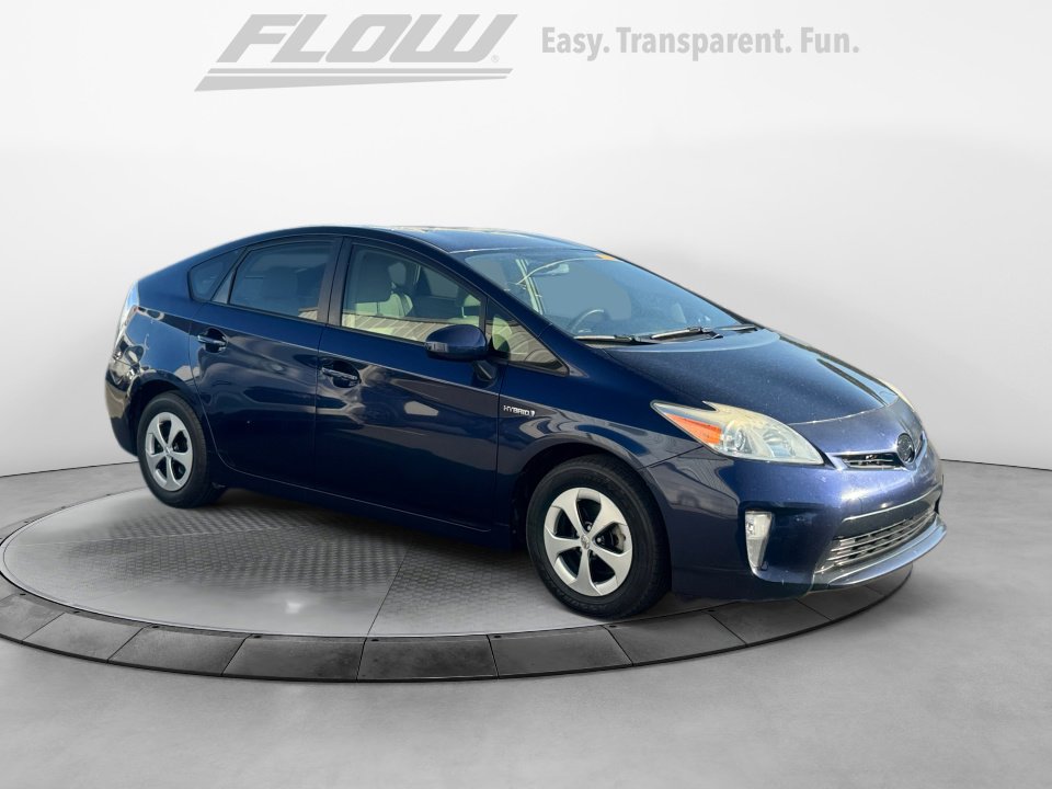 Used 2015 Toyota Prius Two image 1