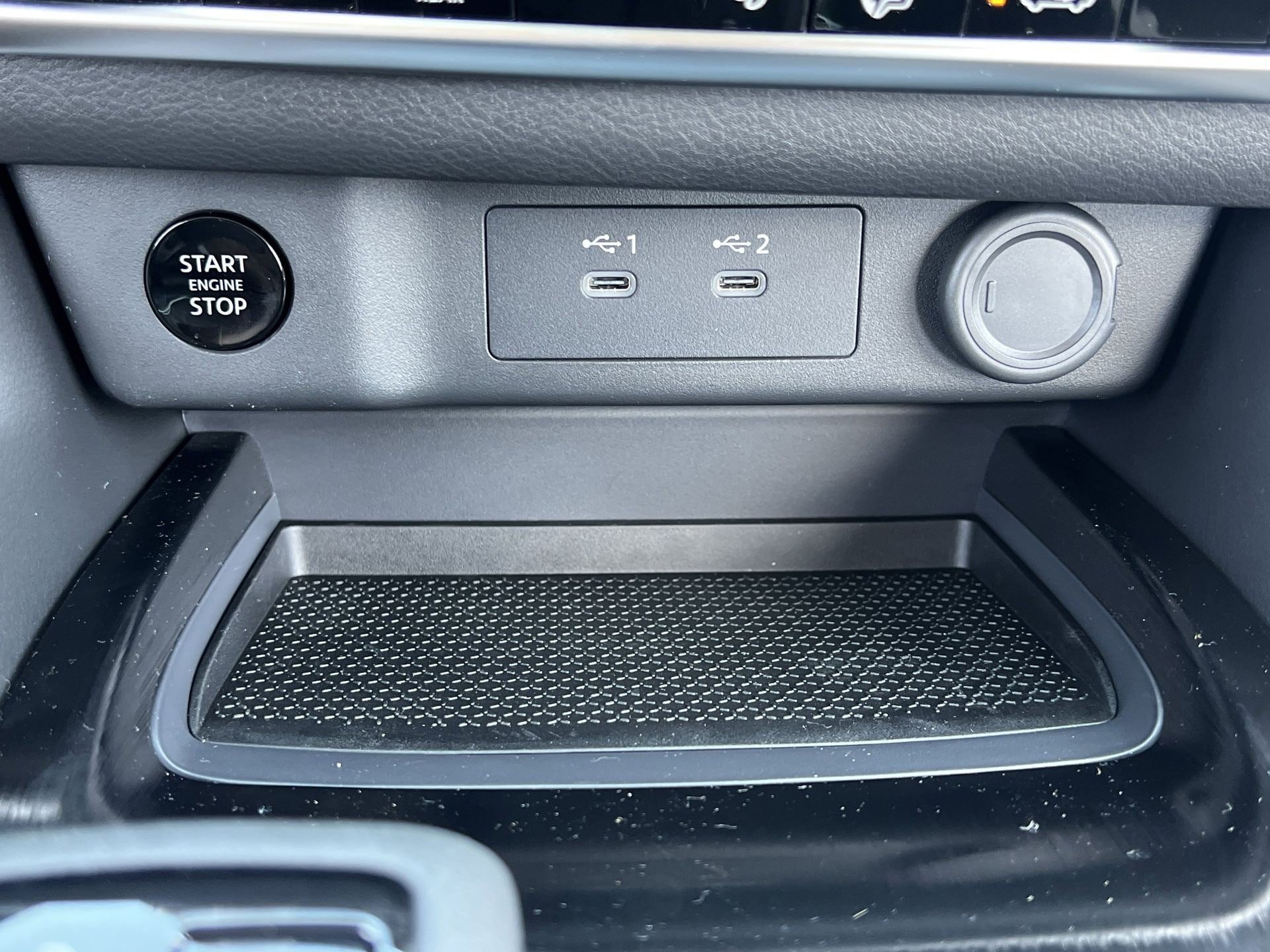 New 2026 Nissan Sentra SV w/ SV Convenience Package FWD image 5