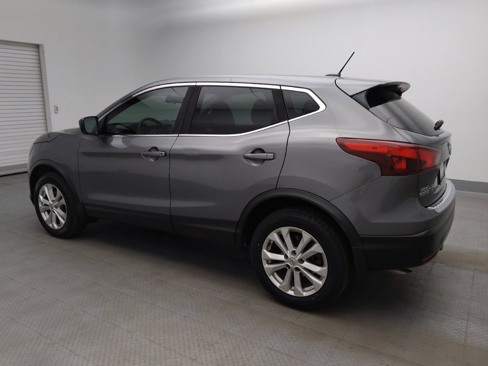 Used 2017 Nissan Rogue Sport S w/ S Appearance Package FWD image 3