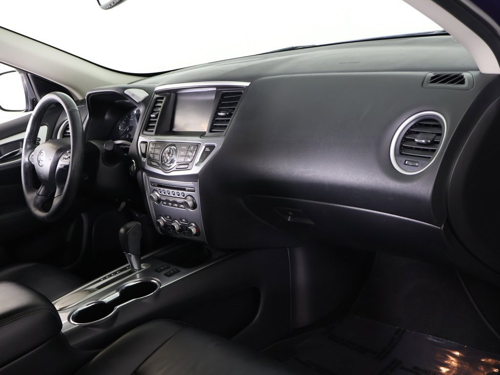 Used 2019 Nissan Pathfinder SL image 31