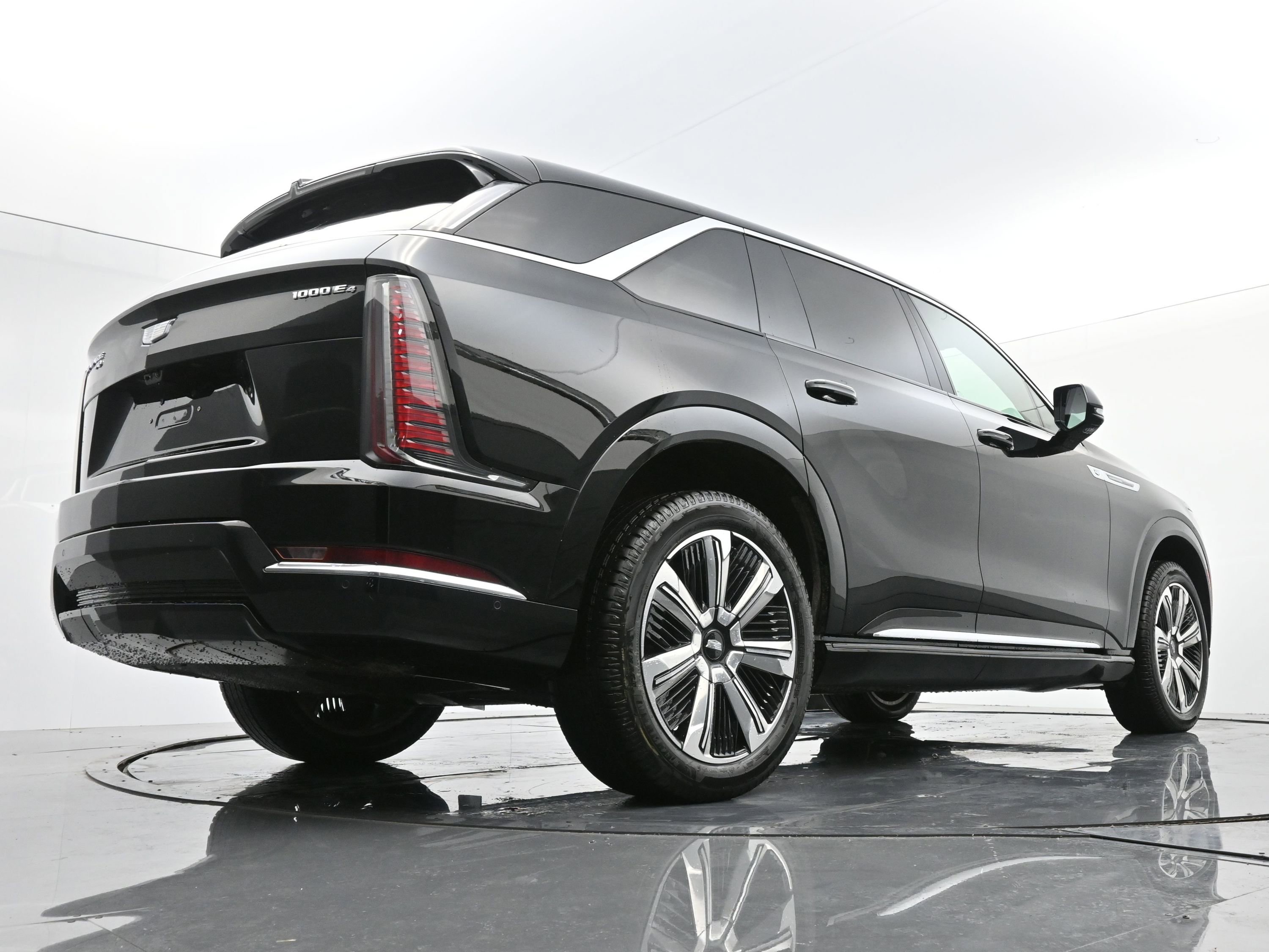 New 2025 Cadillac Escalade IQ Luxury 2 image 19