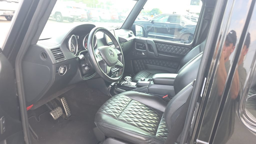 Certified 2016 Mercedes-Benz G 63 AMG 4MATIC image 24
