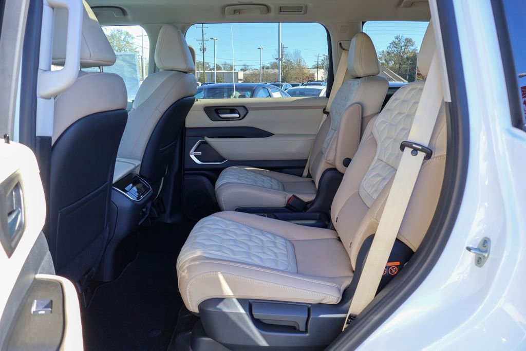 New 2026 Nissan Armada Platinum image 8