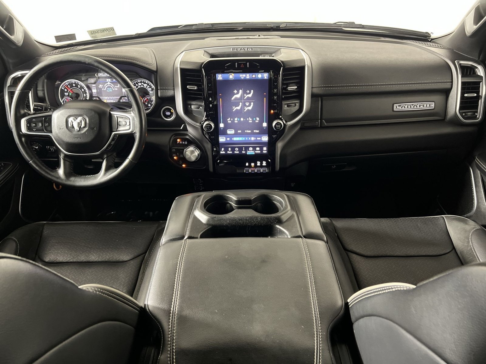 Used 2023 RAM 1500 Laramie AWD/4WD image 23