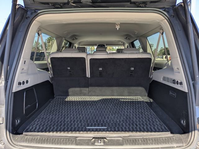 Used 2024 Jeep Wagoneer L Series II w/ Flexible Seating Group image 13