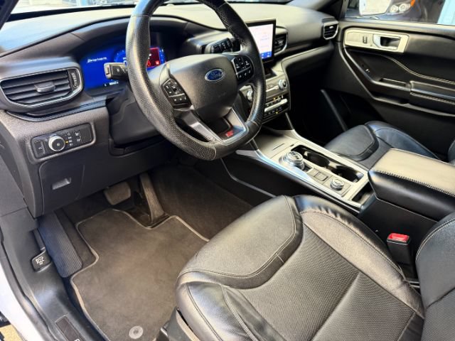 Used 2020 Ford Explorer ST AWD/4WD image 12