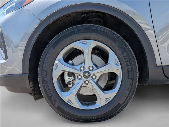 Used 2025 Ford Escape ST-Line image 24