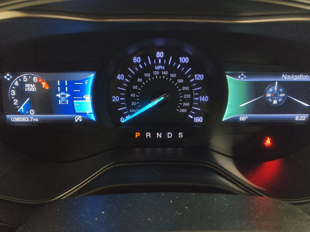 Used 2019 Ford Fusion Titanium image 23