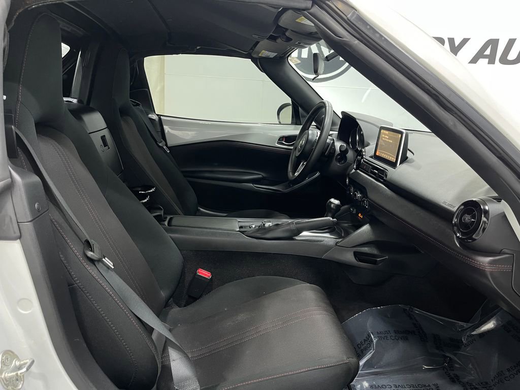 Used 2017 MAZDA MX-5 Miata RF Club image 27