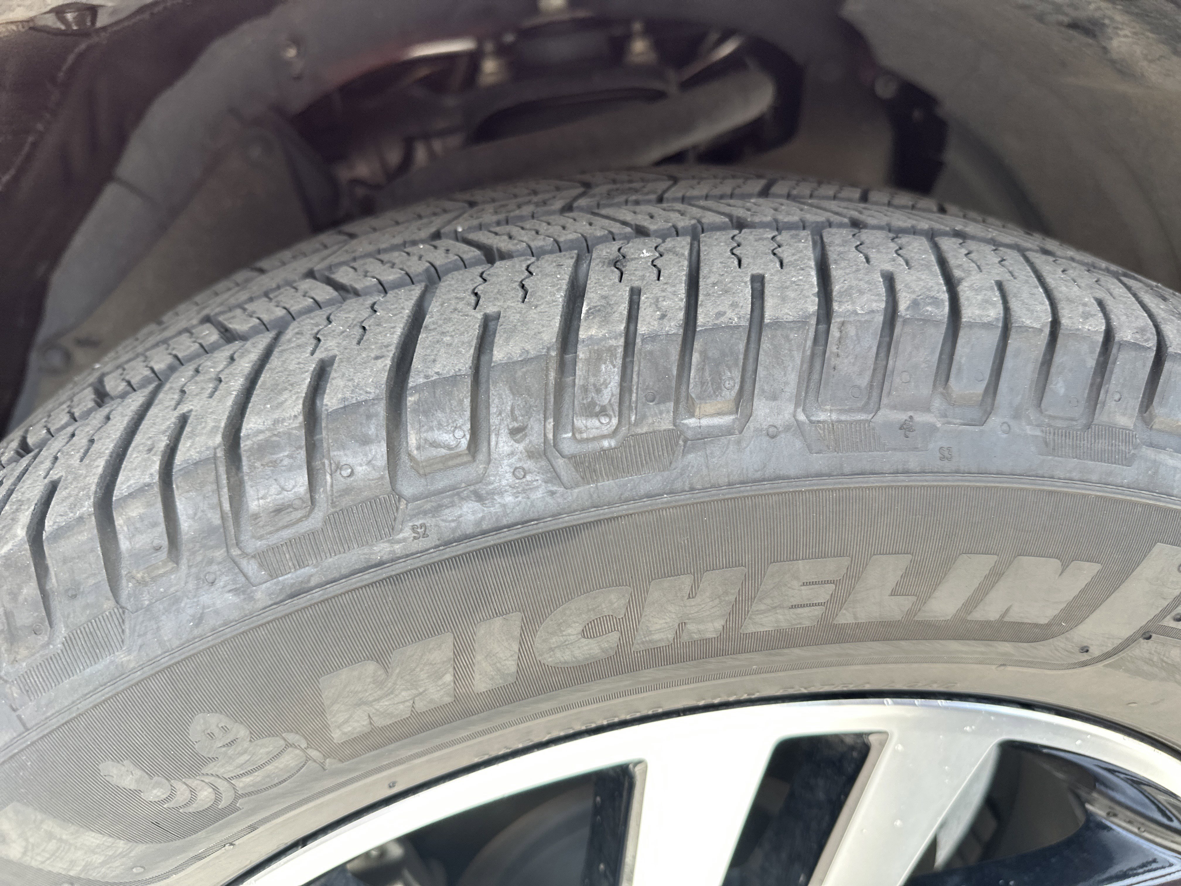 Used 2019 Toyota 4Runner Limited image 13