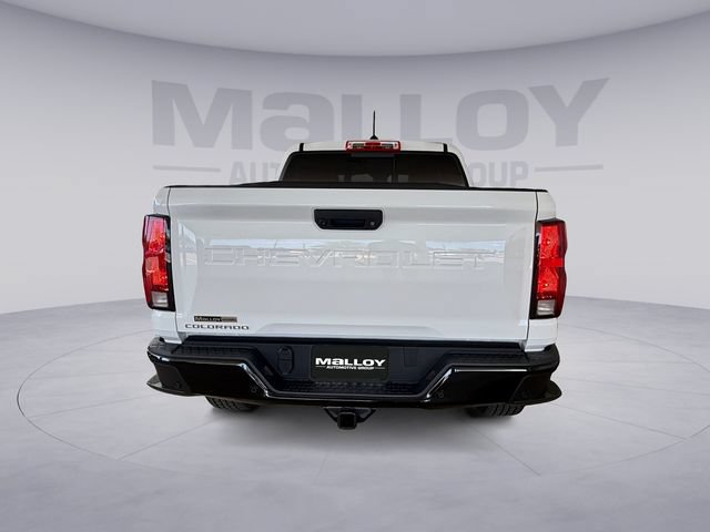Used 2025 Chevrolet Colorado Trail Boss AWD/4WD image 4