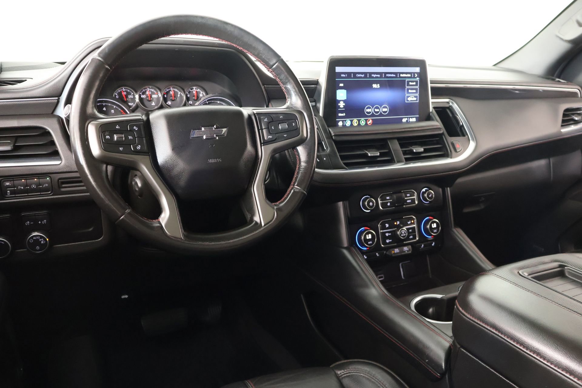 Used 2021 Chevrolet Tahoe RST w/ Luxury Package RWD image 2