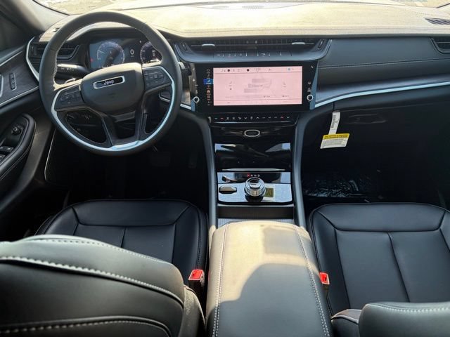 New 2026 Jeep Grand Cherokee Limited AWD/4WD image 36