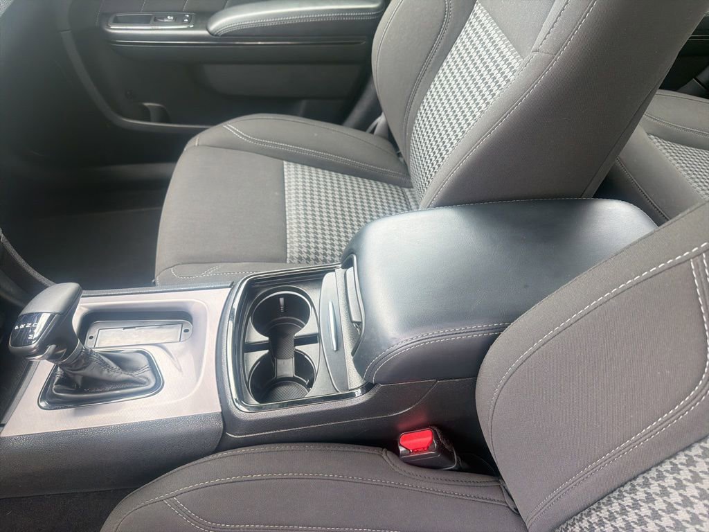 Used 2023 Dodge Charger SXT w/ Blacktop Package RWD image 15