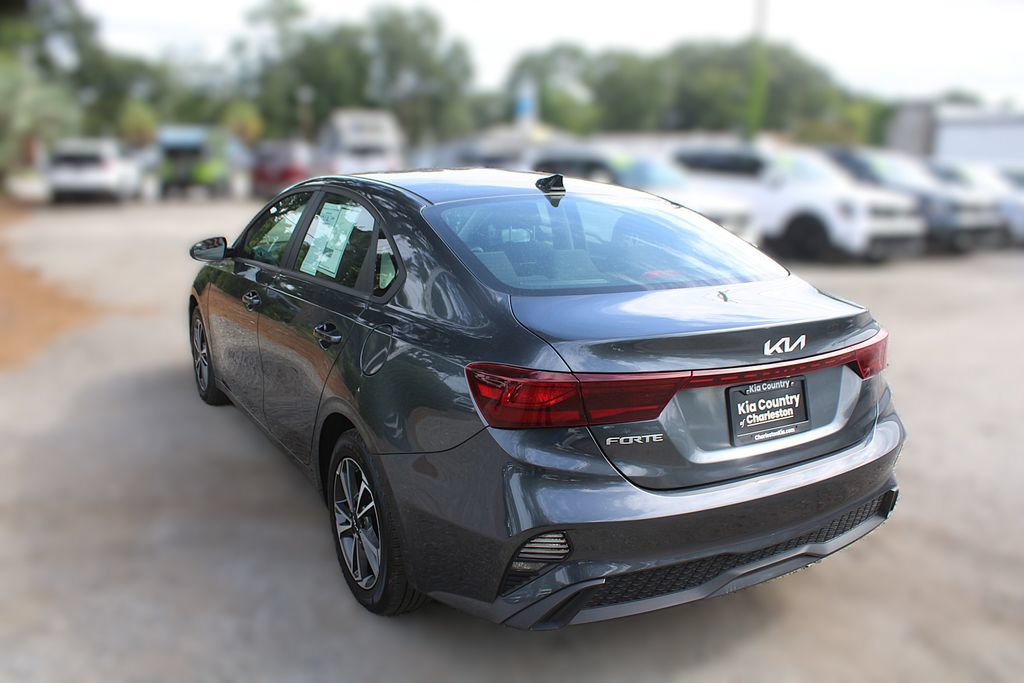 Used 2024 Kia Forte LXS FWD image 11