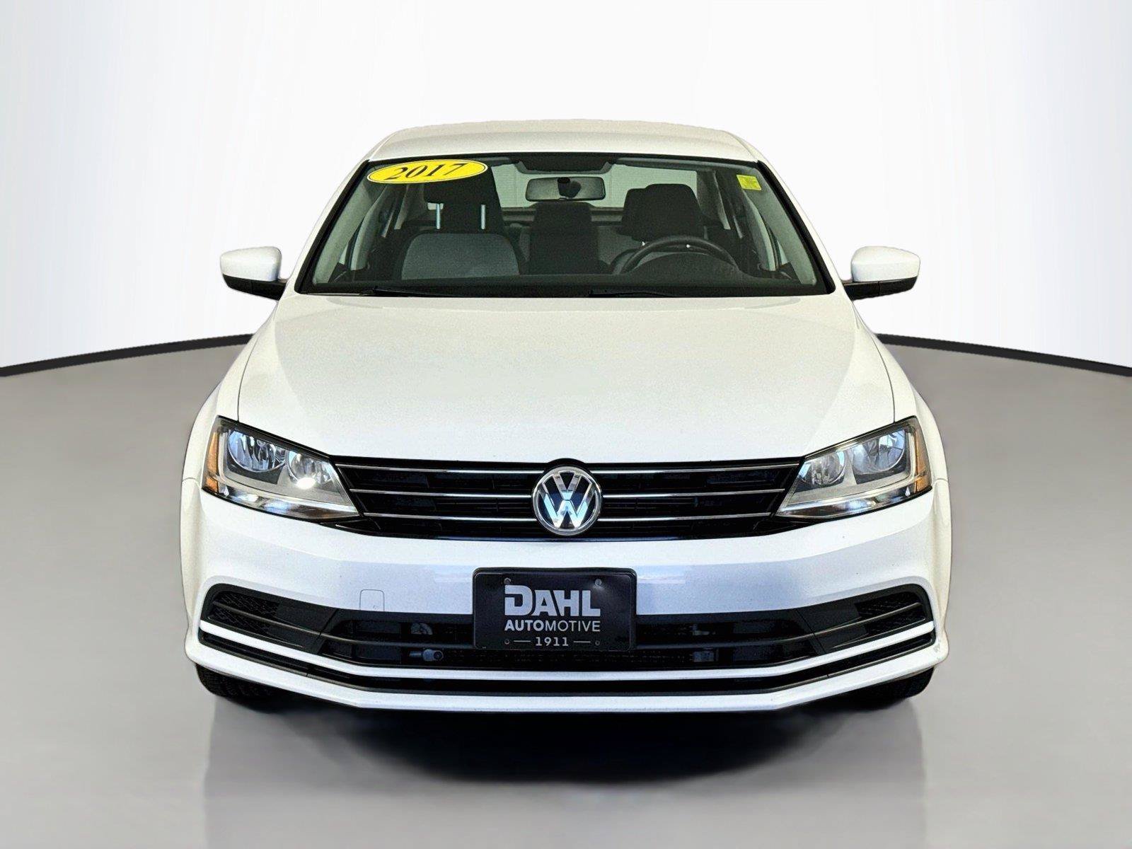 Used 2017 Volkswagen Jetta S FWD image 3