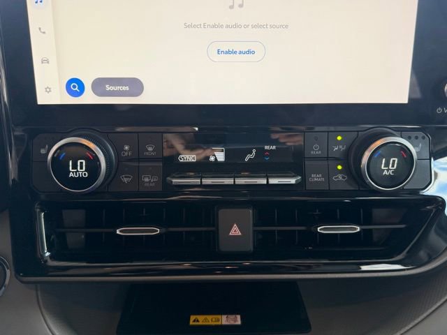 Used 2023 Toyota Highlander XLE FWD image 20