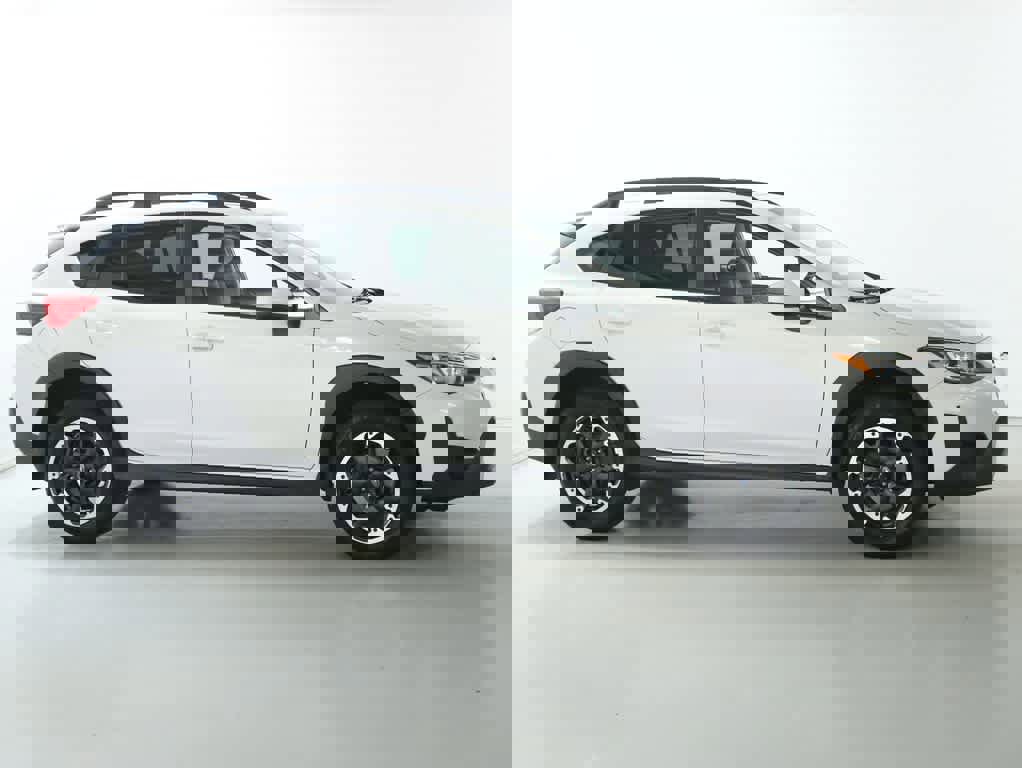 Used 2022 Subaru Crosstrek 2.0i Premium w/ Moonroof Package image 11