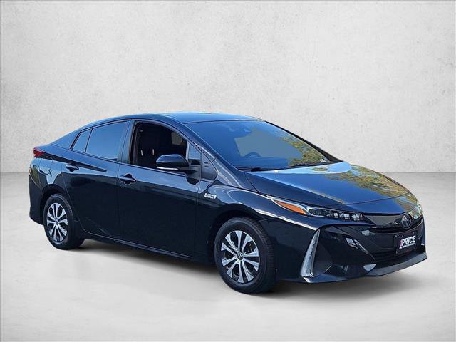 Used 2021 Toyota Prius Prime LE FWD image 3